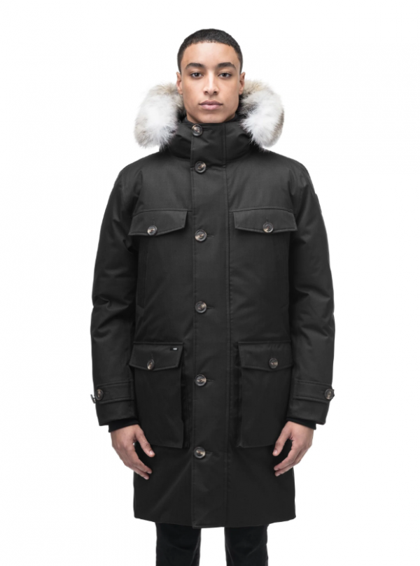 Jaket parka dengan potongan tailored